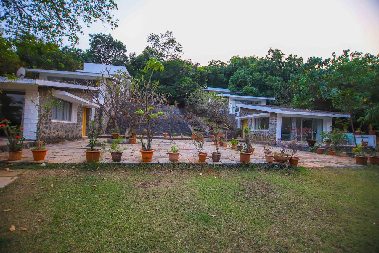Nāndgaon V Resorts Mahua Bagh Murud מראה חיצוני תמונה