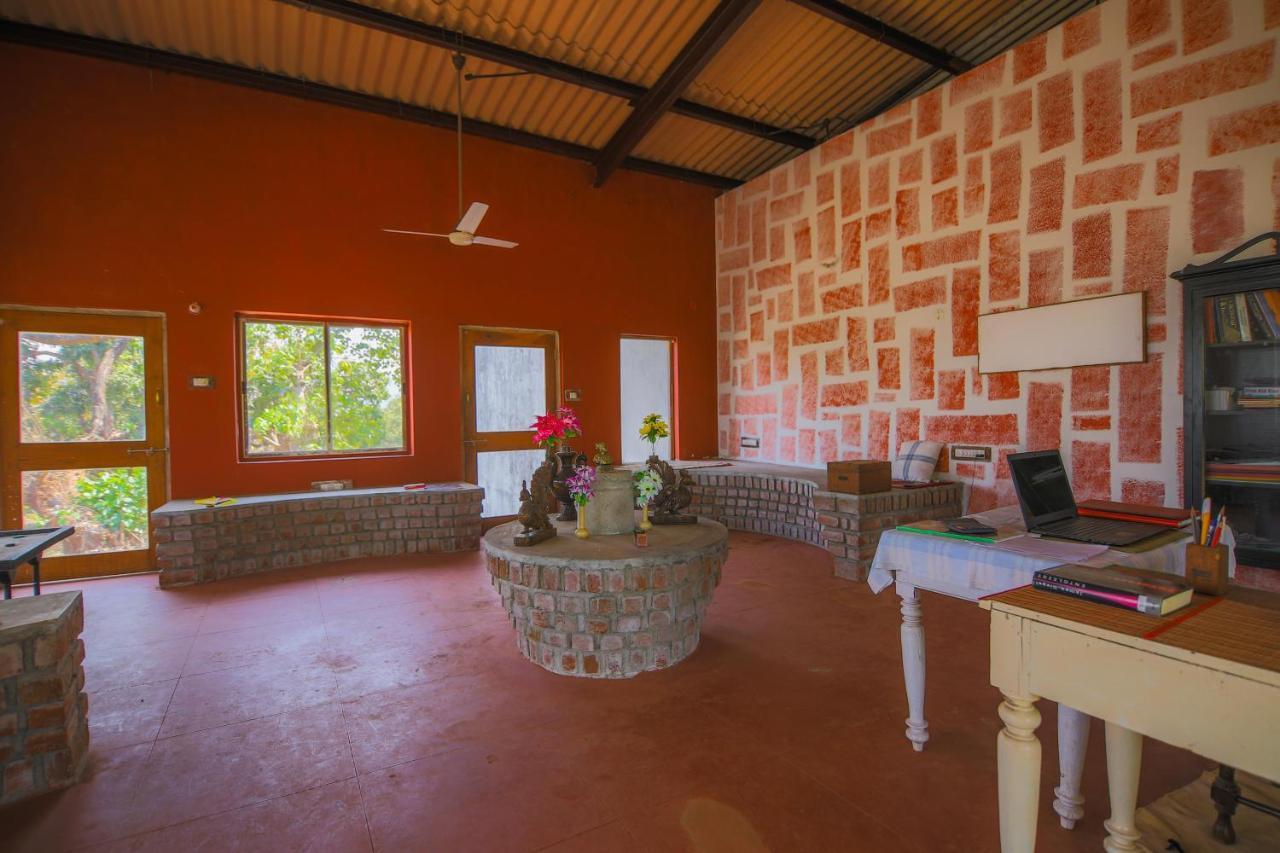 Nāndgaon V Resorts Mahua Bagh Murud מראה חיצוני תמונה